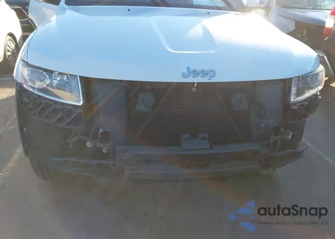 2014 Jeep Grand Cherokee Laredo z USA, uszkodzony, nr VIN 1C4RJEAG2EC270866